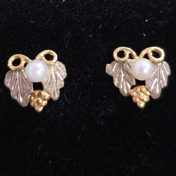 Black Hills Gold Jewelry - 12K Gold Marked-Black Hills Gold Leaf and Faux Pearl Earrings